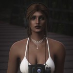 Lily Cox Profile Picture